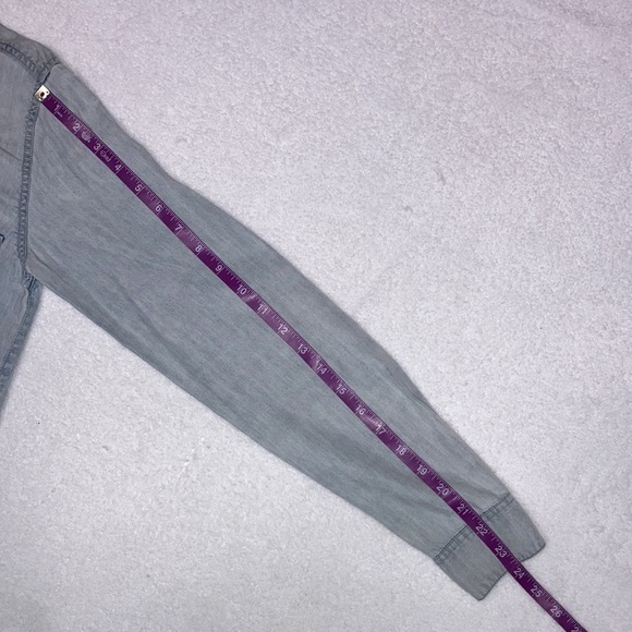 Club Monaco xs button down washed denim look 100% lyocell womens shirt - Picture 8 of 11